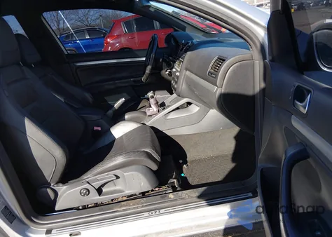 2006 Volkswagen Gti 2-Door из США, поврежденный, VIN WVWEV71K86W127553